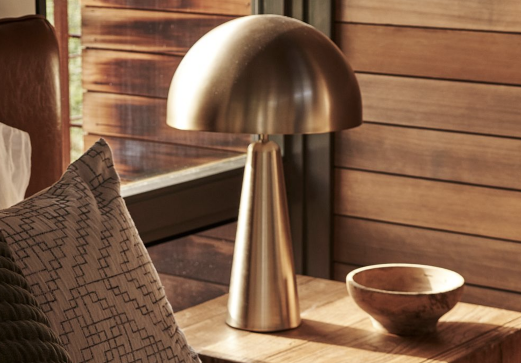 Hastings Table Lamp in Light Bronze